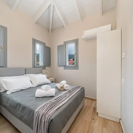 Assos Rockshore House Holiday home *
